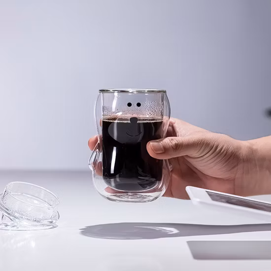 Tasse de bière en verre à couleur changeante, tasses en plastique de voyage, tasses à Double paroi en forme de cœur, tasses à vin personnalisées, vente en gros